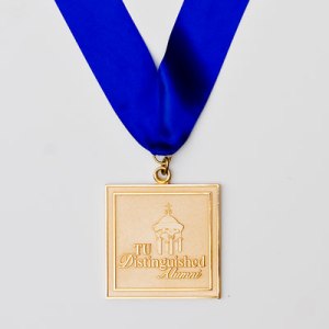 Distinguished Alumni Medallion